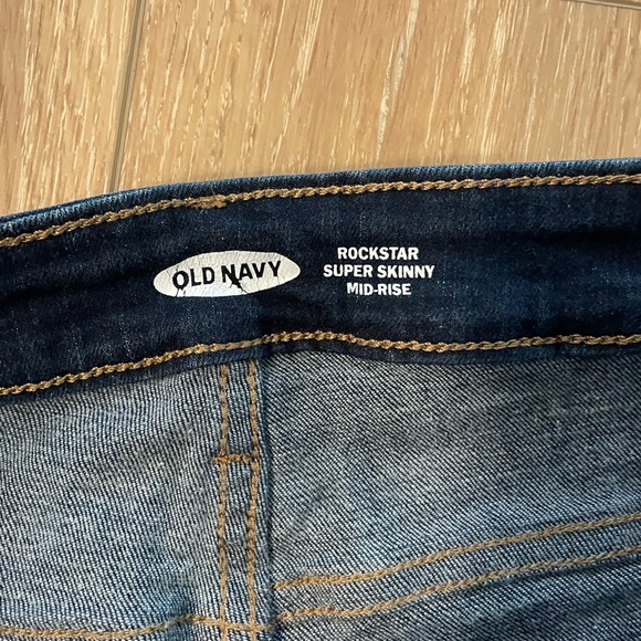 Old Navy Women’s Jeans Size 8 Long - Picture 5 of 5